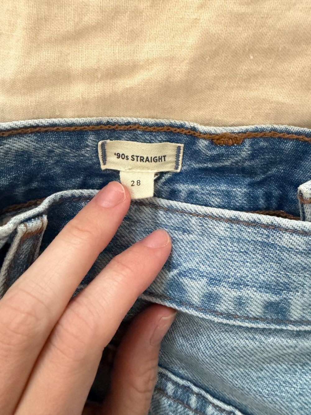 Madewell 90s Straight Jeans - Picture 7 of 7